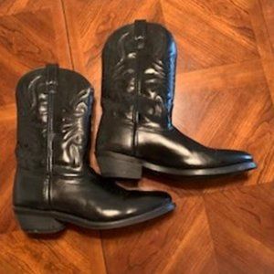 Mens Larado Boots